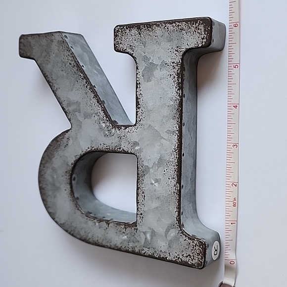 Two Piece 3D Letter R Galvanized Metal for Wall Decor Hanging or Freestanding - Picture 9 of 13
